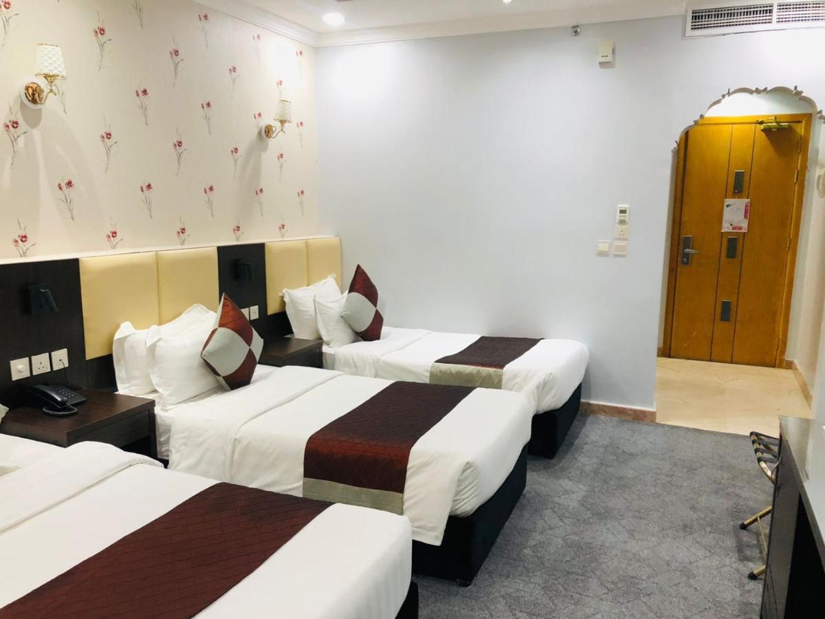 M Platinum Hotel マディーナ エクステリア 写真