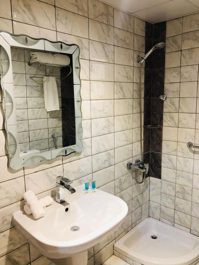 M Platinum Hotel マディーナ エクステリア 写真